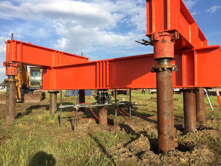 d99325a7fe18d1e42b837cb17182b4151f2806f4